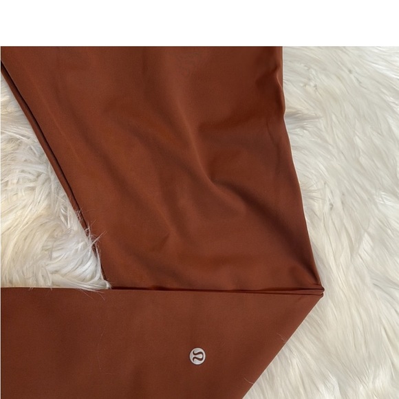 NWT Lululemon Wunder Train Tight - Picture 4 of 9